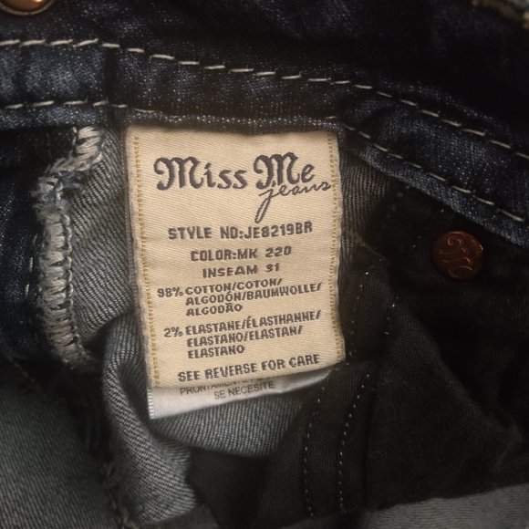 Miss Me Bling Signature Boot 27 Embroidered Accent - Picture 6 of 13